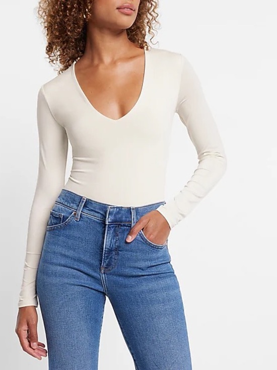 Express Tops - Express Long Sleeve V-Neck Bodysuit in Light Beige